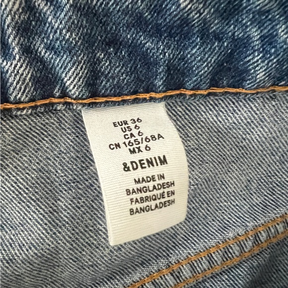 & Denim Midi Denim Jean Distressed Skirt Size 6. - Picture 3 of 4